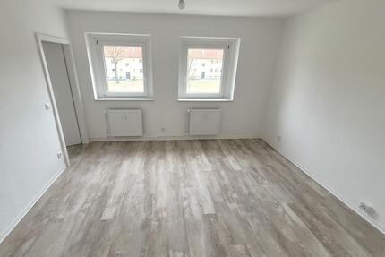Wohnung Fürstenwalde (Spree) - 3 Zimmer, 59 m&sup2;, 599&euro; | Angebot:25920192