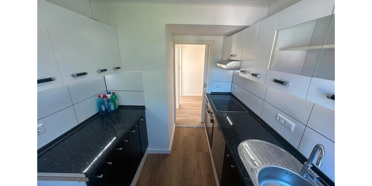 3 Zimmer 74,8qm Wohnung 1Stock ab 01.04 frei 3 zimmer