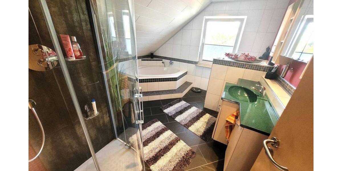 Einfamilienhaus Bischofsheim - 3 Zimmer, 121 m&sup2;, 756.000&euro; | Angebot:26309994