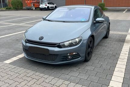 VW Scirocco 206.000 km 6.000 € Löhne 32584