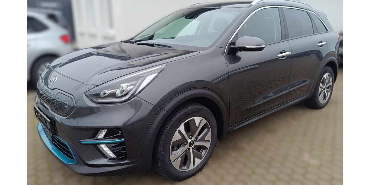 Kia Niro 44.100 km 20.690 &euro; Broderstorf / OT Pastow 18184