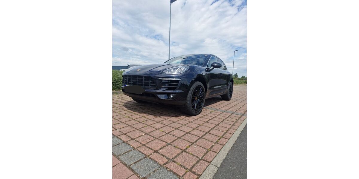Porsche Macan 215.000 km 22.800 &euro; DIEZ 65582