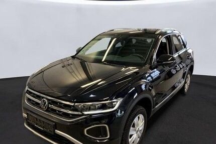 VW T-Roc 51.317 km 26.490 &euro; Otterndorf 21762