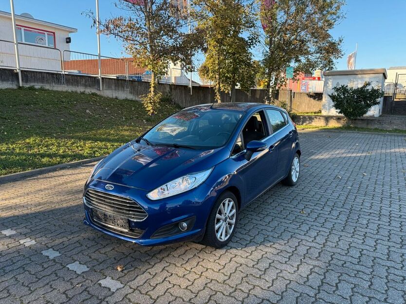Ford Fiesta 74.000 km 7.900 € Worms 67547