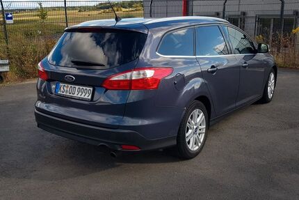 Ford Focus 285.000 km 2.499 € Ahnatal 34292