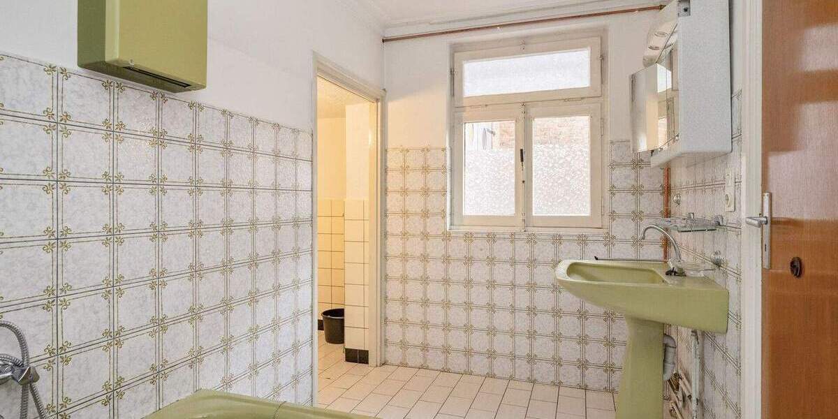 Einfamilienhaus Selfkant - Hillensberg Hillensberg - 6 Zimmer, 210 m&sup2;, 325.000&euro; | Angebot:25476237