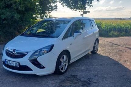 Opel Zafira Tourer 146.000 km 7.400 &euro; Weinböhla 01689