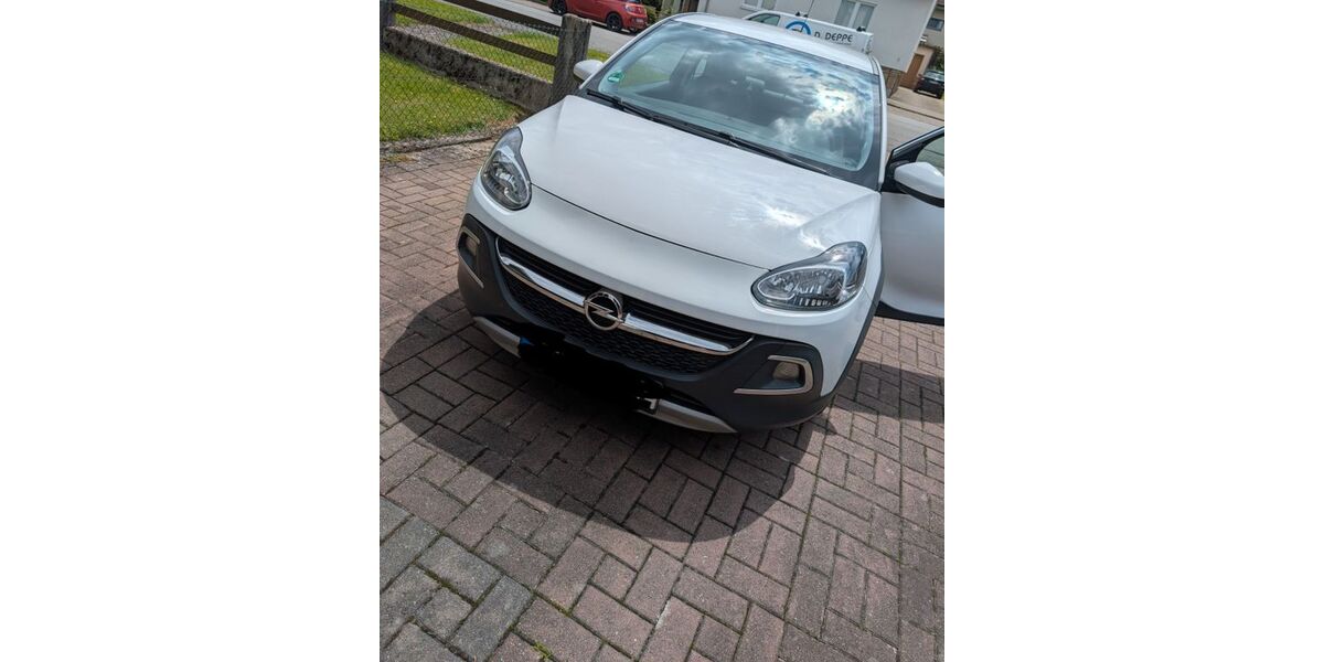 Opel Adam 74.000 km 9.950 &euro; Bad Lauterberg 37431