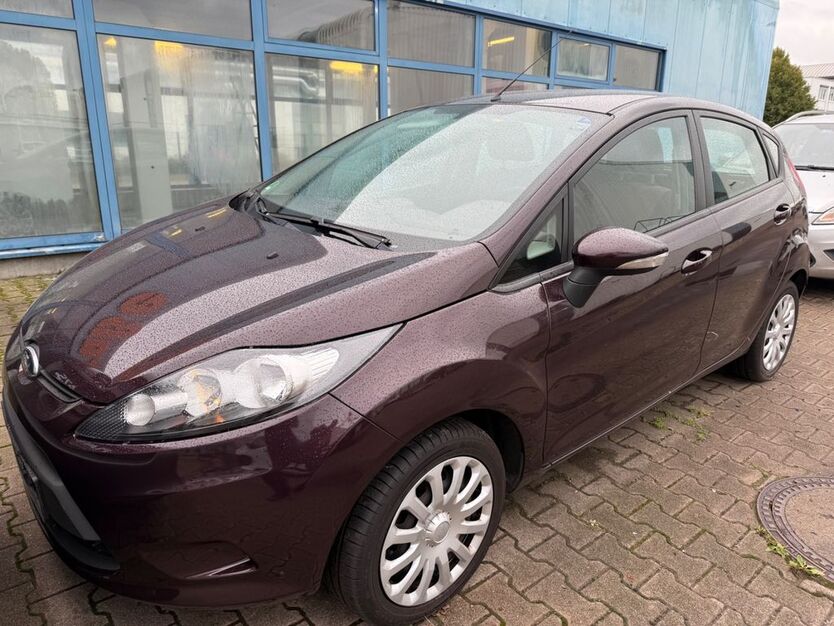 Ford Fiesta 104.024 km 4.690 € Rostock 18059