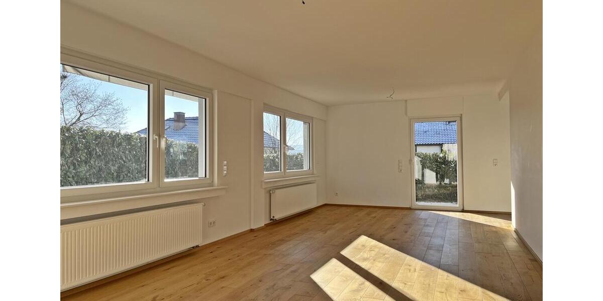 Einfamilienhaus Reutlingen Reutlingen (Kernstadt) - 4.5 Zimmer, 140 m&sup2;, 2.200&euro; | Angebot:25142351