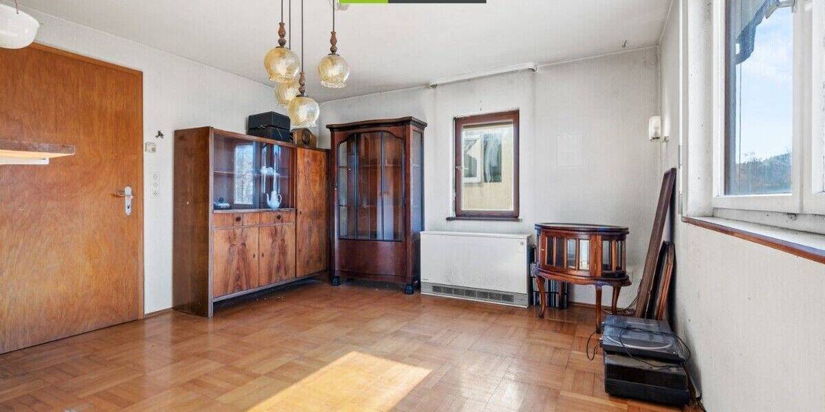 Doppelhaushälfte Gomadingen - 6 Zimmer, 127 m&sup2;, 80.000&euro; | Angebot:25693511