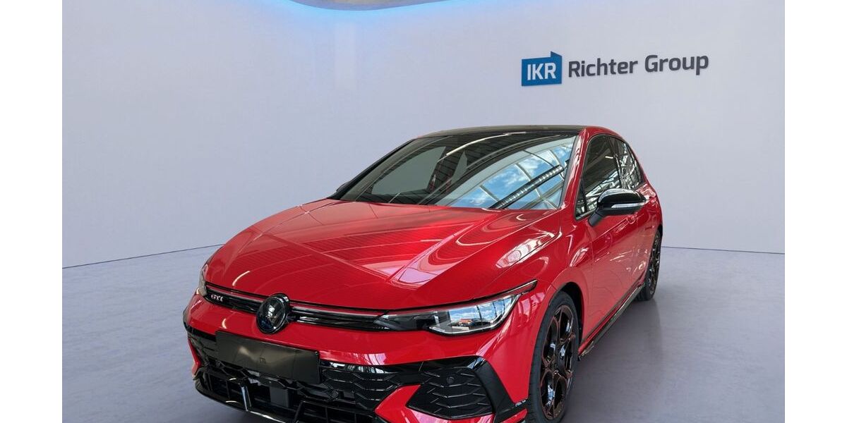 VW Golf 1.500 km 55.890 &euro; Lauchhammer-West 01979