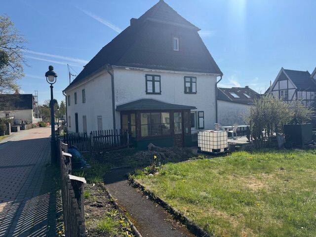 Doppelhaushälfte Neuenrade - 8 Zimmer, 170 m&sup2;, 134.900&euro; | Angebot:26258033