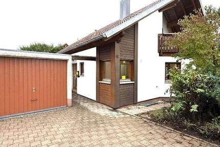 Neuwertiges, schönes Einfamilienhaus * in Villingendorf 4 zimmer