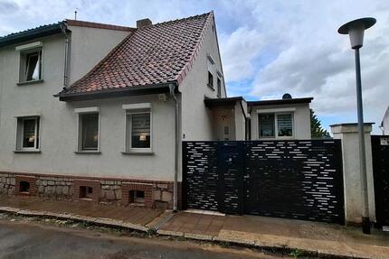 Haus Ballenstedt - 4 Zimmer, 110 m&sup2;, 169.000&euro; | Angebot:27156697