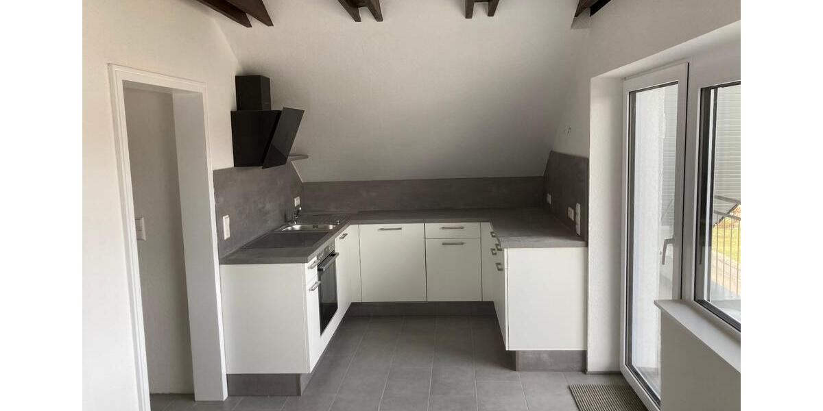 Dachgeschoßwohnung Tauberbischofsheim - 1 Zimmer, 74 m&sup2;, 680&euro; | Angebot:26393594