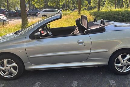 Peugeot 206 135.000 km 3.300 &euro; Fulda 36037
