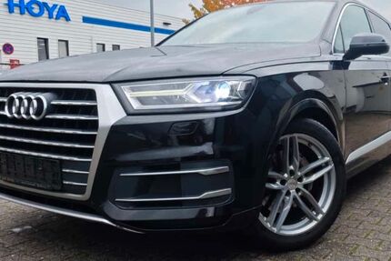 Audi Q7 247.027 km 23.300 &euro; Mönchengladbach 41066