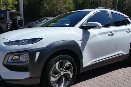 Hyundai KONA 35.450 km 19.990 &euro; Schneeberg 08289