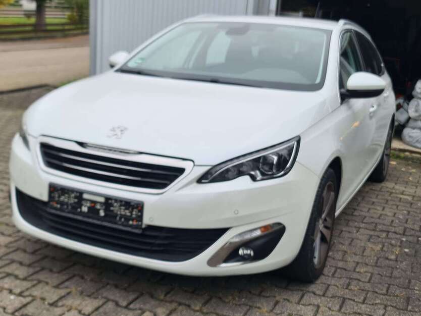 Peugeot 308 113.000 km 7.200 € Haiterbach 72221