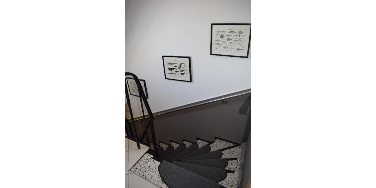 Einfamilienhaus Neu Wulmstorf - 9 Zimmer, 214 m&sup2;, 2.350&euro; | Angebot:25850639