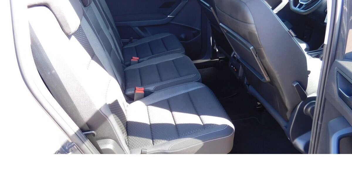 VW Touran 1.5 Comfortline Active BMT TSI DSG Navi 21.400 km 23.990 &euro; Vordorf 38533