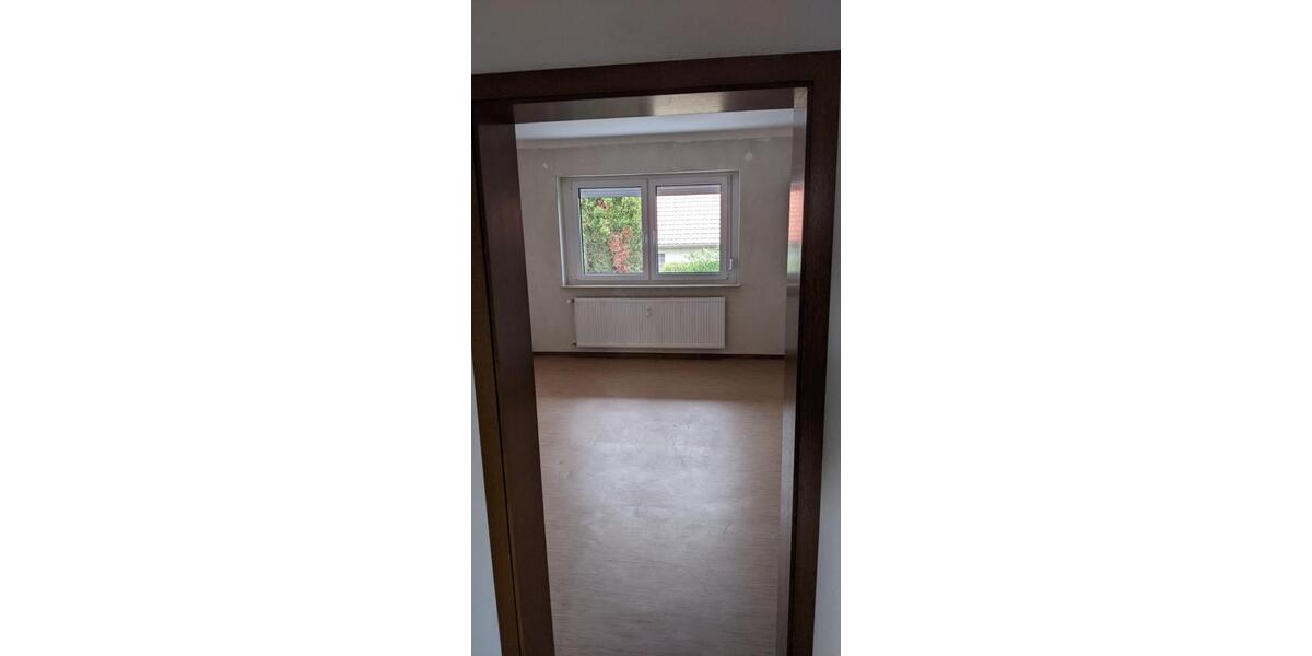 Helle 2-Zimmer-Wohnung im Erdgeschoss ab 052026 - Miltenberg 2 zimmer