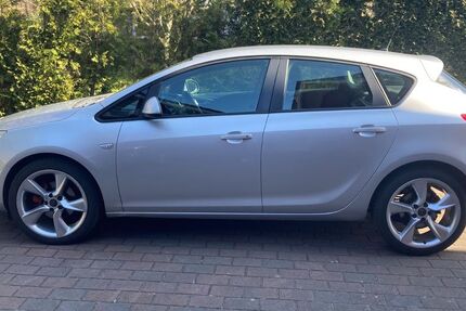 Opel Astra 195.981 km 4.000 &euro; Bad Zwischenahn 26160