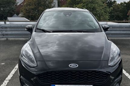 Ford Fiesta 99.000 km 11.200 &euro; Bielefeld 33739