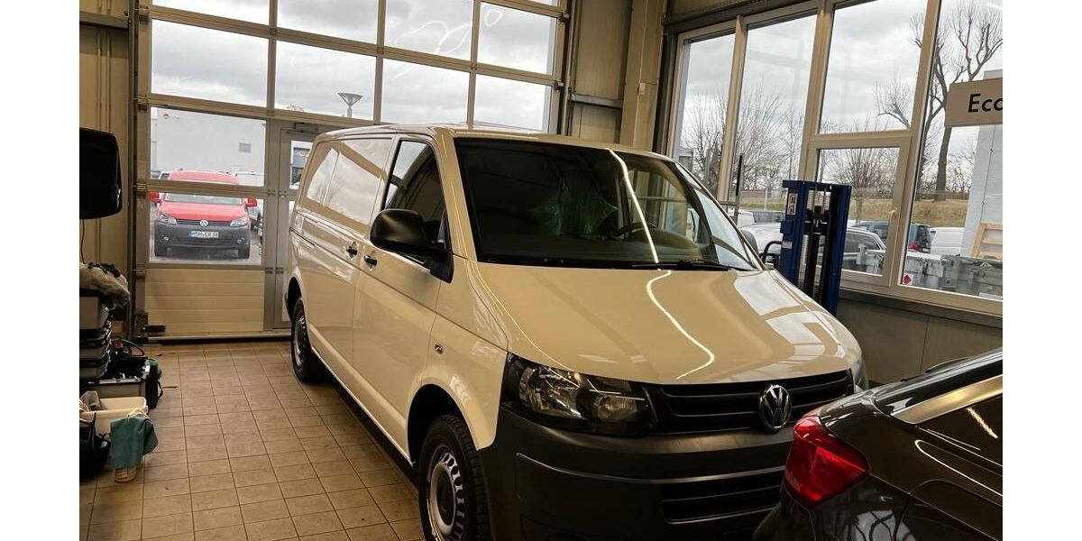 VW T5 Transporter 309.500 km 999.999 &euro; Kleinmachnow 14532