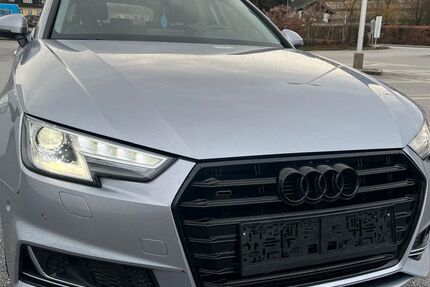 Audi A4 42.800 km 18.900 &euro; Freilassing 83395