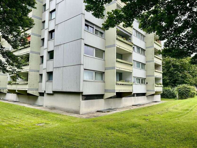 Wohnung zum Kaufen in Neu-Ulm Ludwigsfeld 214.000 € 86.43 m²
