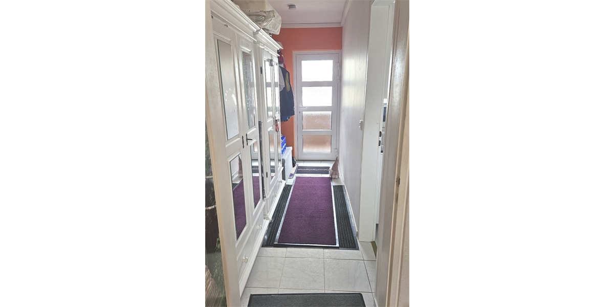 Schnucklige, 1-Zi.-Whg. mit EBK, Balkon und Stellplatz in Freiberg a.N. zu verkaufen 1 zimmer