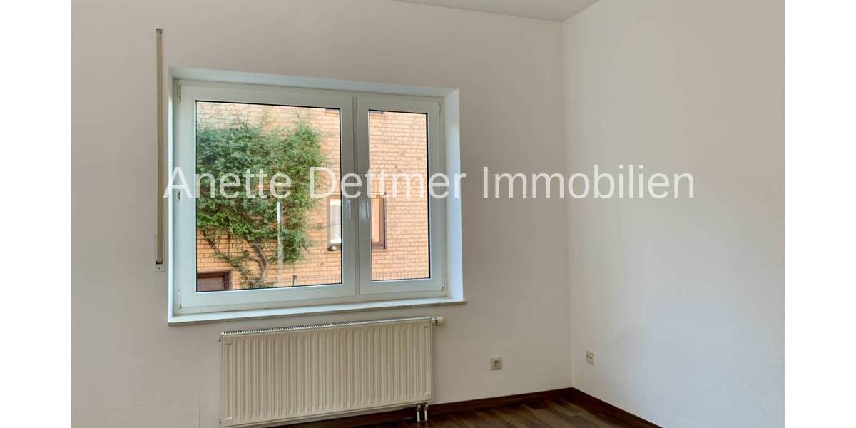 Etagenwohnung Alfeld - 3 Zimmer, 91 m&sup2;, 790&euro; | Angebot:26797149