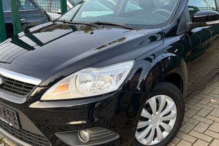 Ford Focus 98.000 km 5.990 € Berlin Weißensee-Pankow 13086
