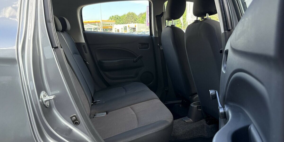 Mitsubishi Space Star 1.0 DiamantEdition KLIMAANLAGE/1.HAND 90.784 km 5.900 &euro; Villingen-Schwenningen 78054