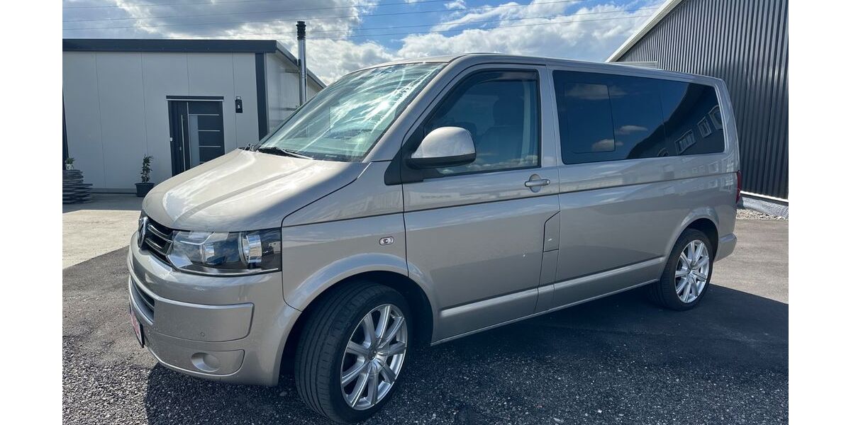 VW T5 Caravelle 214.000 km 19.000 &euro; Ellgau 86679