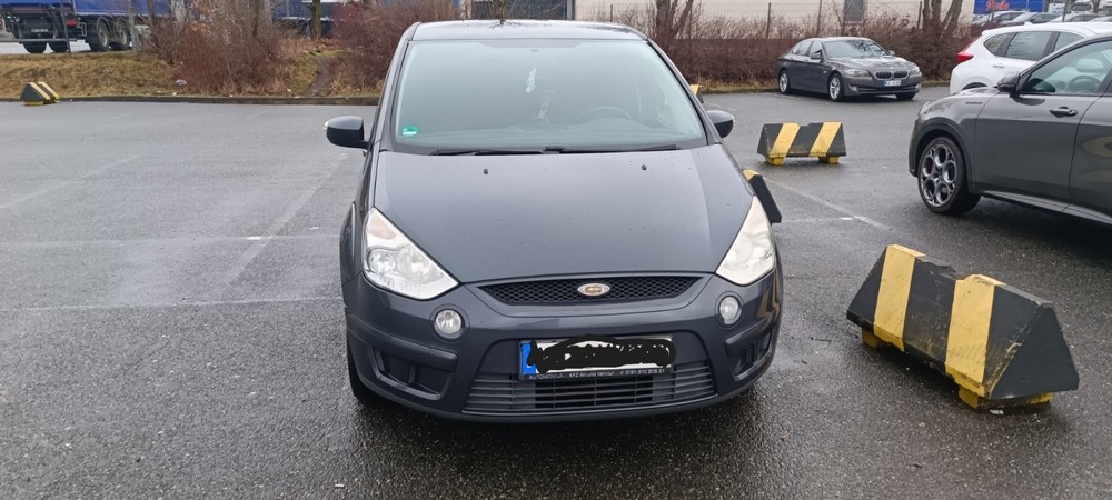 Ford S-Max 176.620 km 1.500 &euro; Neumünster 24534