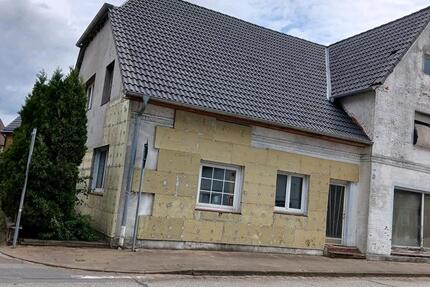 Haus Süderhastedt - 28 Zimmer, 320 m&sup2;, 119.000&euro; | Angebot:26447219