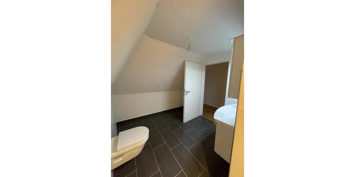 Dachgeschoßwohnung Heringen (Werra) - 2 Zimmer, 46 m&sup2;, 400&euro; | Angebot:25613844