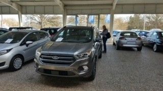 Ford Kuga 91.000 km 10.800 &euro; Schönkirchen 24232