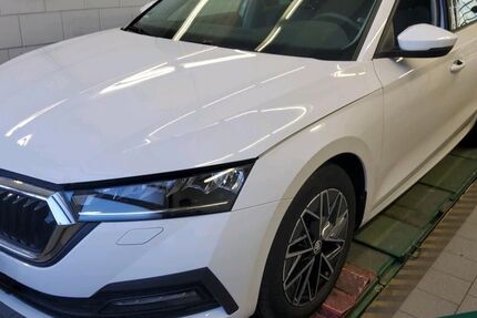 Skoda Octavia 72.900 km 22.950 &euro; Siegen 57076