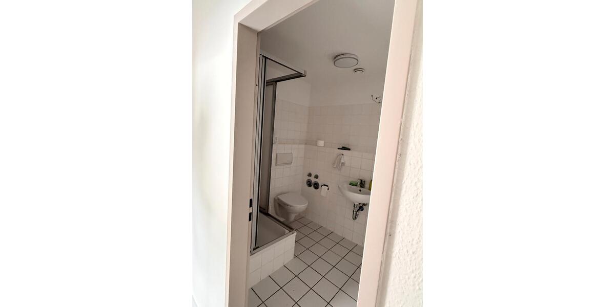 Dachgeschoßwohnung Porta Westfalica - 2 Zimmer, 64 m&sup2;, 105.000&euro; | Angebot:26426898