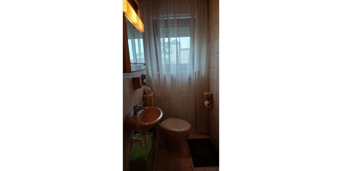 Etagenwohnung Neutraubling - 3.5 Zimmer, 92 m&sup2;, 365.000&euro; | Angebot:27021018