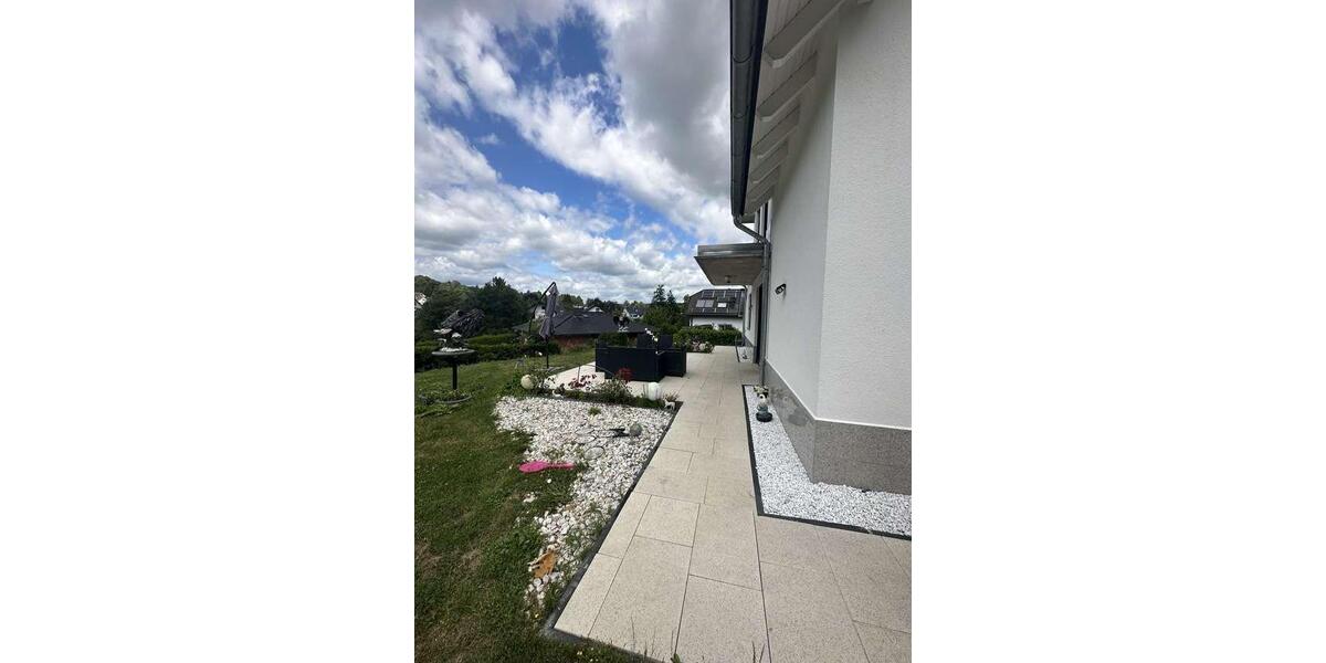 Einfamilienhaus Windeck - 7 Zimmer, 168 m&sup2;, 515.000&euro; | Angebot:26762081