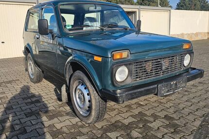 Lada Niva 77.456 km 5.999 &euro; Ginsheim-Gustavsburg 65462