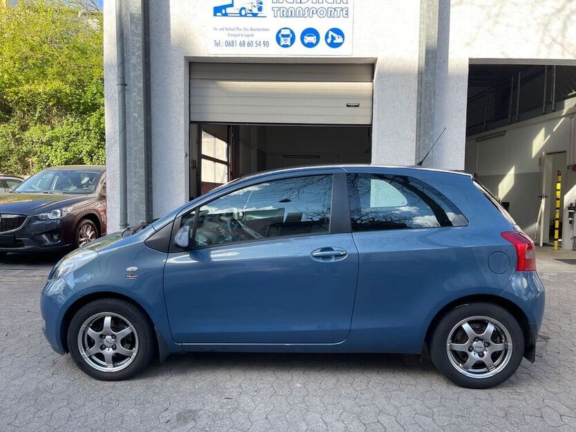 Yaris