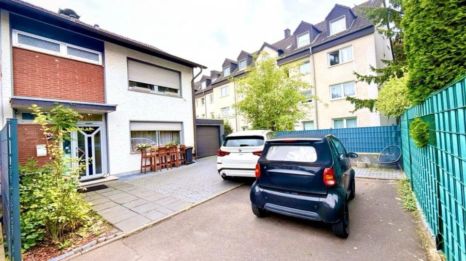 Reihenhaus Niederkassel - 4.5 Zimmer, 118 m&sup2;, 2.500&euro; | Angebot:26107847
