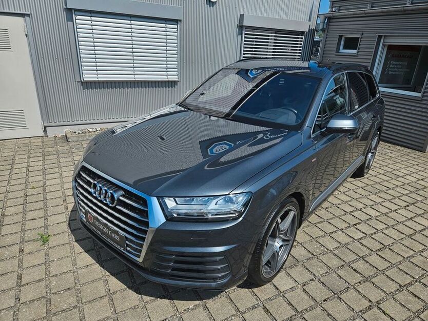 Q7