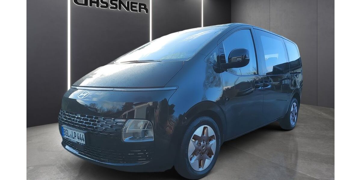 Hyundai STARIA 19.950 km 43.490 &euro; Rosenheim 83022